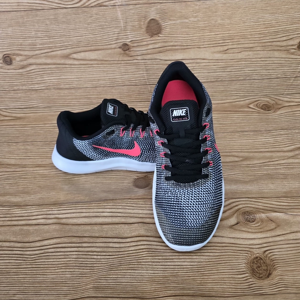 NIKE Flex 2018 RN Running Shoes - Picture 3 of 9